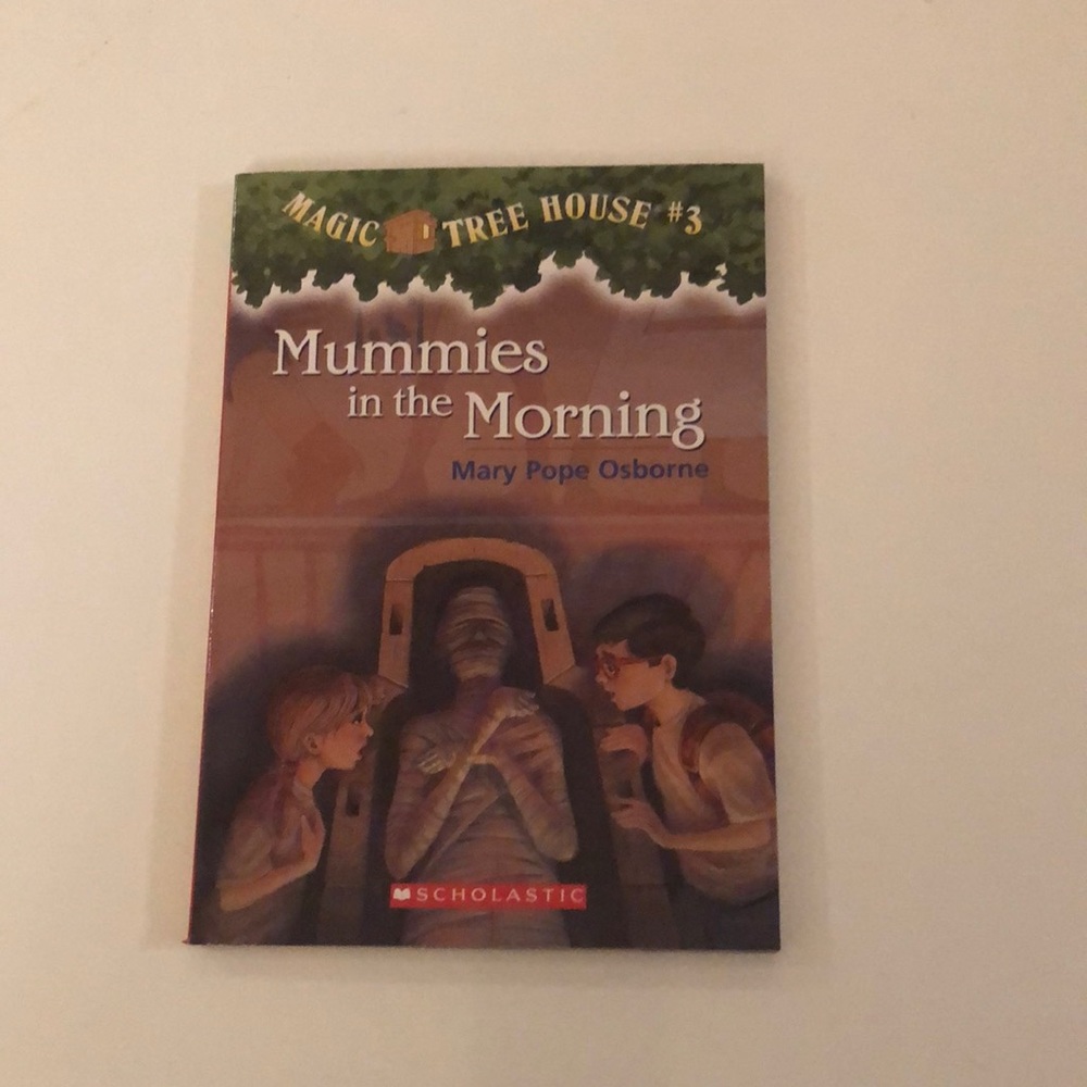 📚5 for $25 - Mummies in the Morning